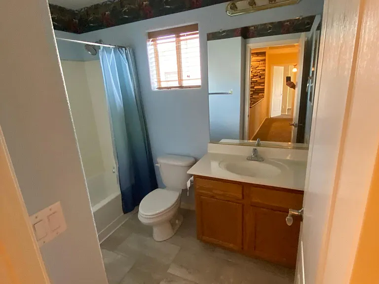 2504 W Hedgehog Pl — Photo 17