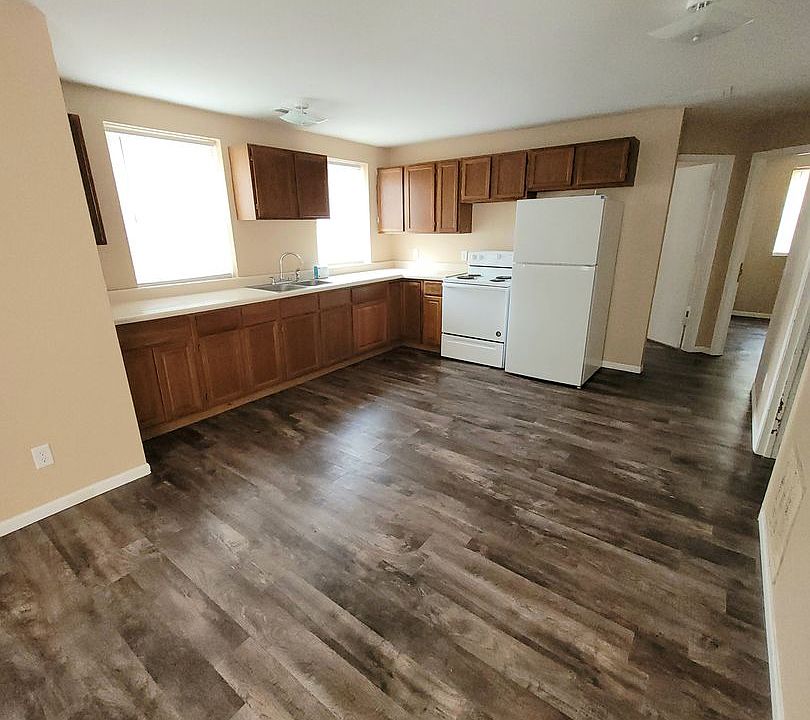 103 North 6th Street Apartments Savannah, MO Zillow