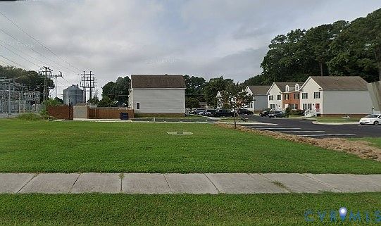 1st image of 3179 King William Ave