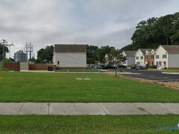 3179 King William Ave, West Point, VA 23181