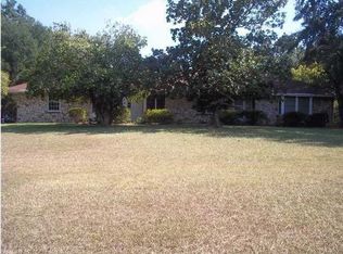 2325 Raymond Rd, Jackson, MS 39212