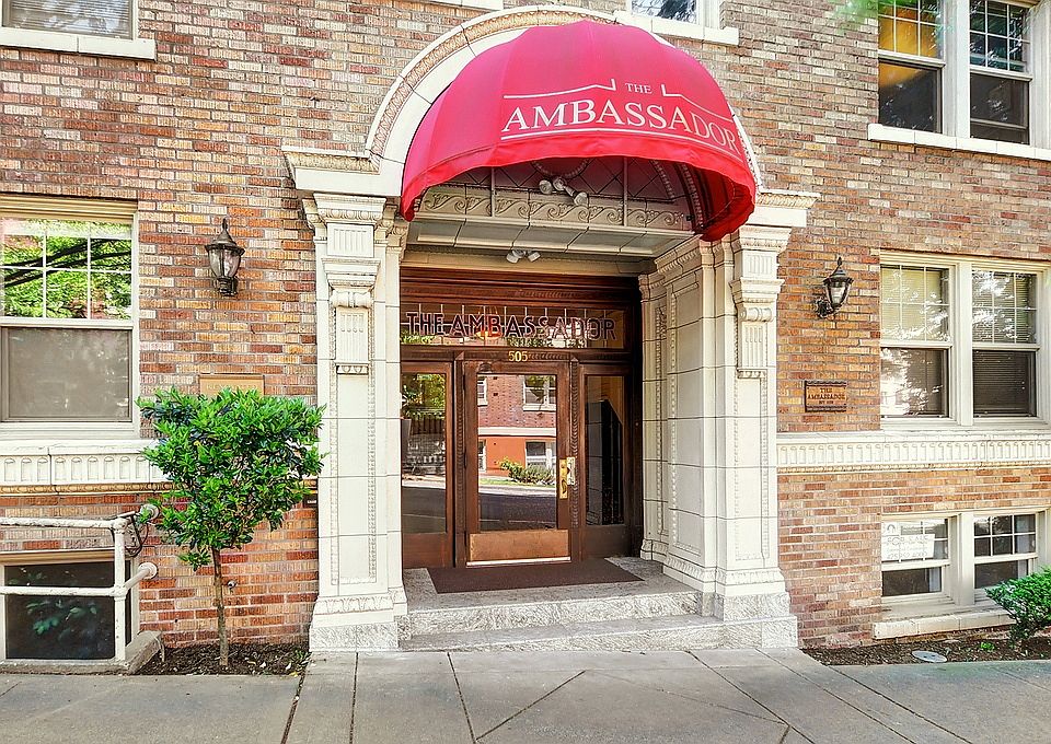 1st image of 505 E Denny Way #A107