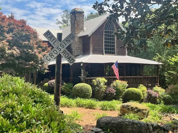 7204 Island Mill Rd SE, Acworth, GA 30102