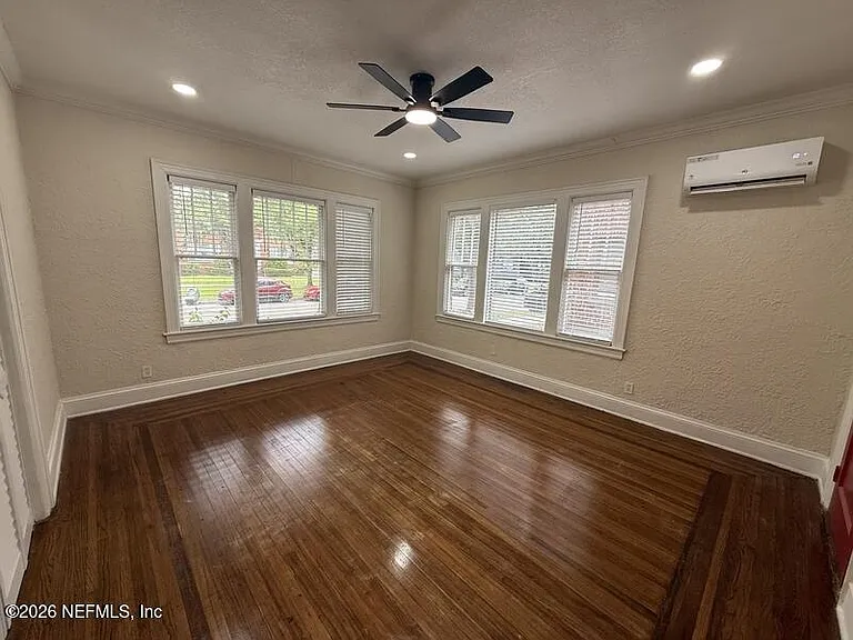 2744 Riverside Ave #14-0 — Photo 10