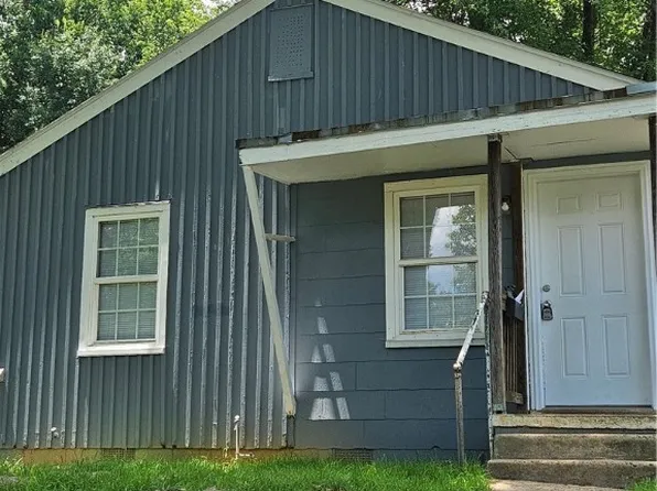 1423 Drewry St, Richmond, VA 23224