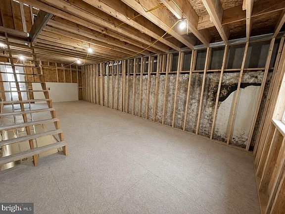 3rd image of 1417 S Philip St