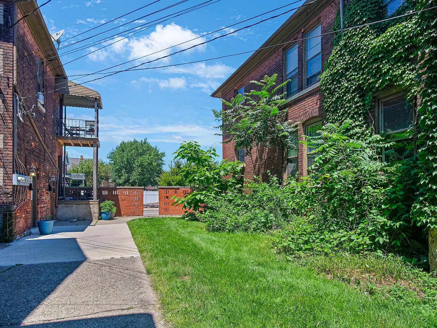 1 bed, 600 sqft, $1,050 — Photo 3