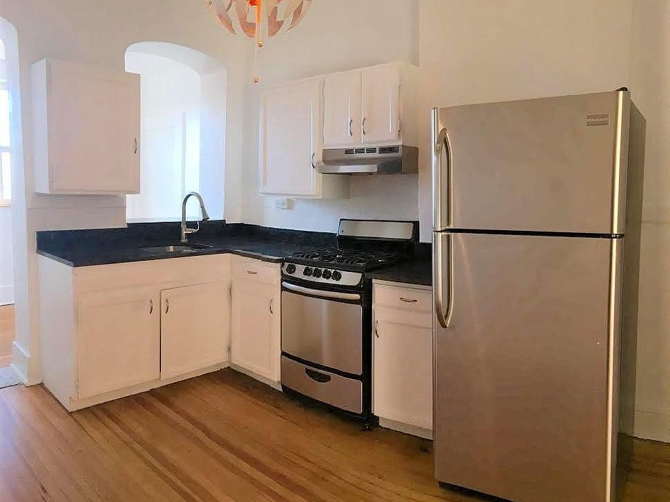 1st image of 1311 N Downing St APT 7