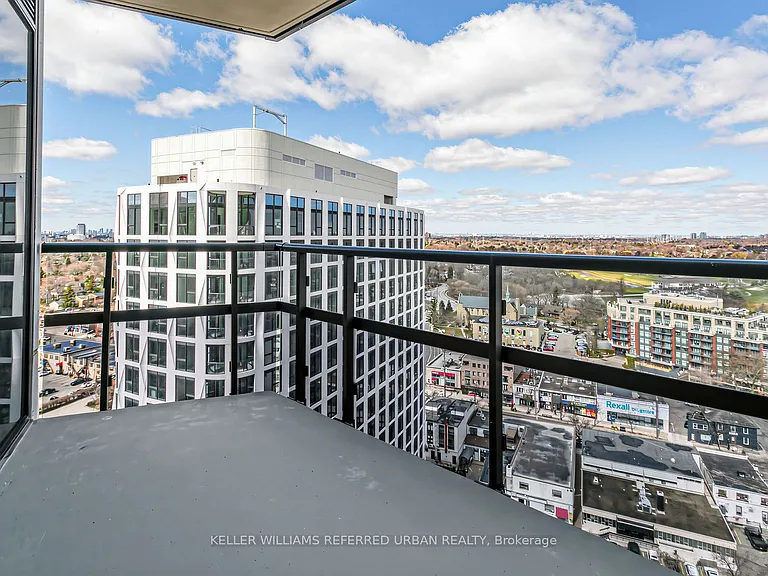 60 Central Park Dr #2112 — Photo 23