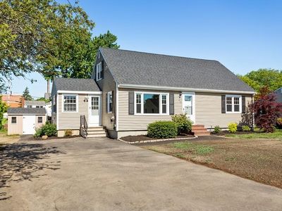 60 Douglas St, Haverhill, MA, 01830