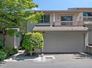 206 Sand Hill Cir, Menlo Park, CA 94025