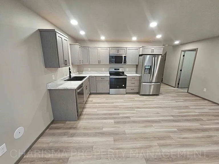 Anthony Wyatt Properties — Photo 33