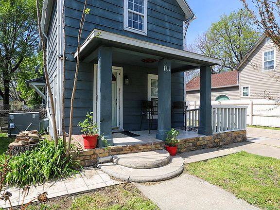 3rd image of 111 S Merchant St