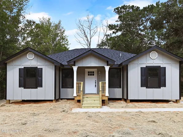 3505 Ryland Rd, Moss Point, MS 39562