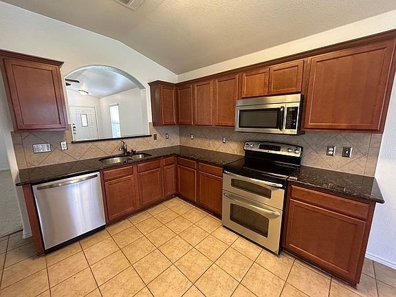 5th image of 5002 Allegany Dr
