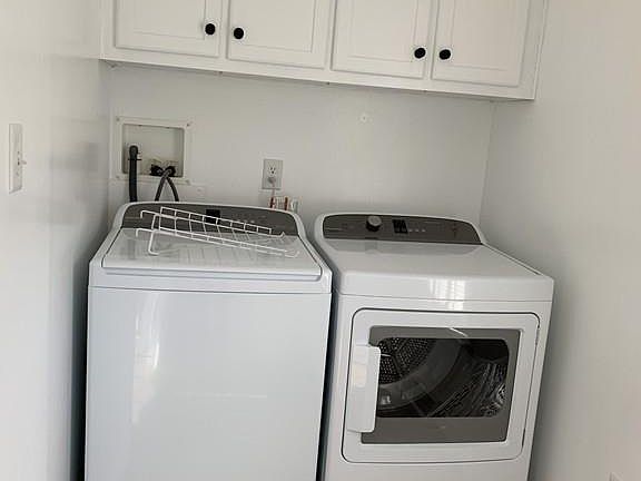 5th image of 71 Brookstone Dr