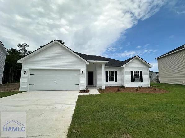 988 Turpentine Trl, Hinesville, GA 31313