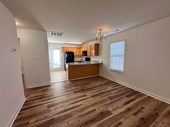 5th image of 1326 Stoney Creek Ct