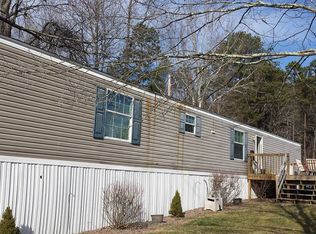 1246 Issac Park Road, Louisa, KY 41230