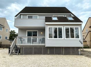 406 2nd St, Beach Haven, NJ 08008