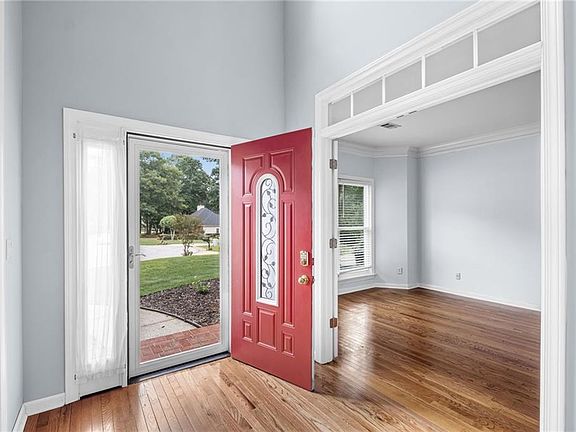 3rd image of 2660 Peregrine Ct
