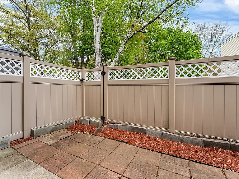 42 Village Brook Ln — Photo 19