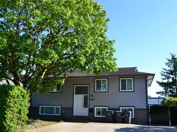 17486 61a Ave, Surrey, BC V3S 5K2