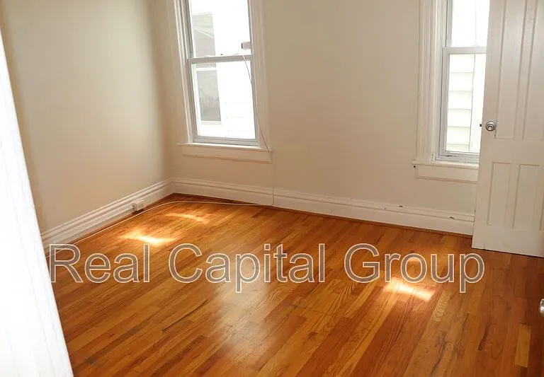 171 Lancaster St — Photo 18