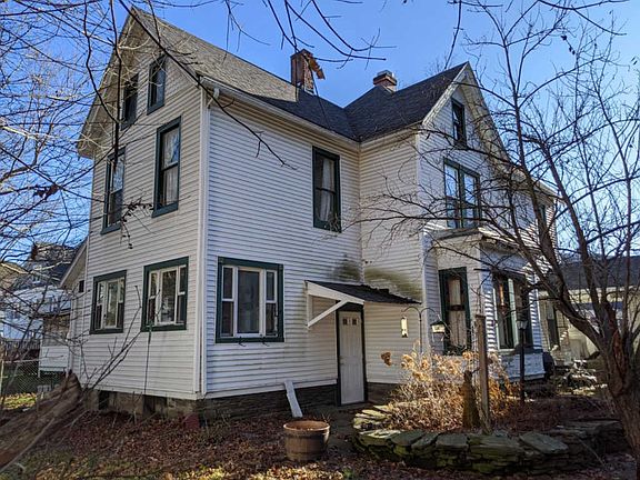 4th image of 39 Gardiner Pl