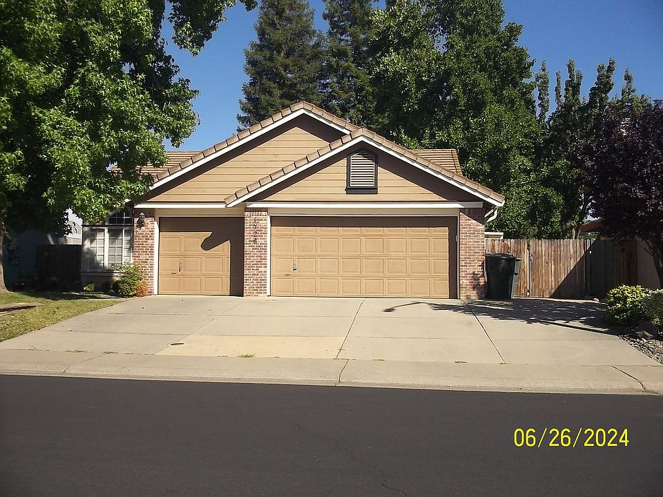 1st image of 1728 Chilton Dr