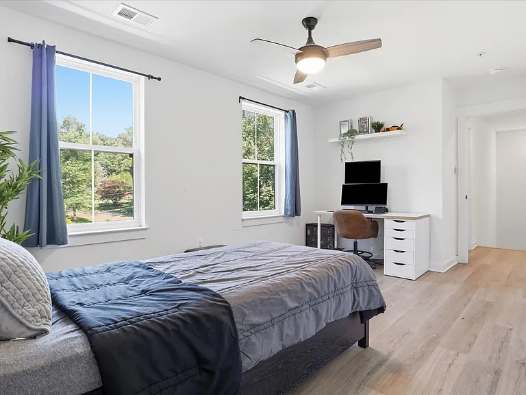 15717 Tierra Dr — Photo 30