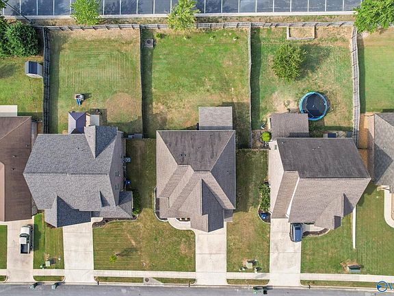 3rd image of 2406 Bell Manor Dr SW