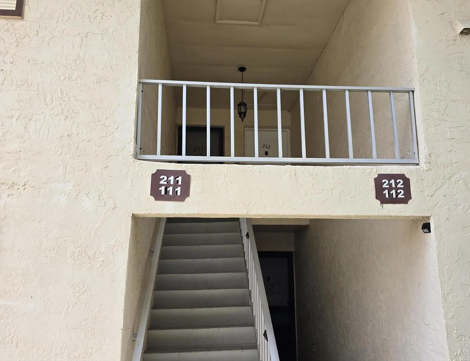 2 bed, 2.0 bath, 1017 sqft, $1,500 — Photo 2