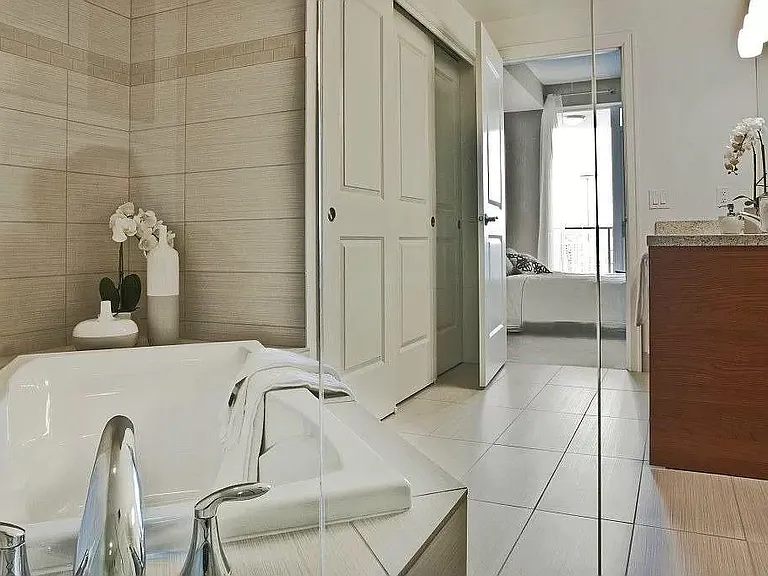 1920 4th Ave #407 — Photo 11