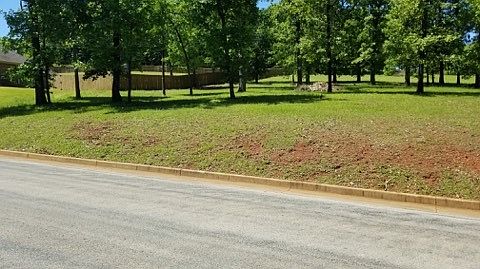 3rd image of 355 Hines Xing