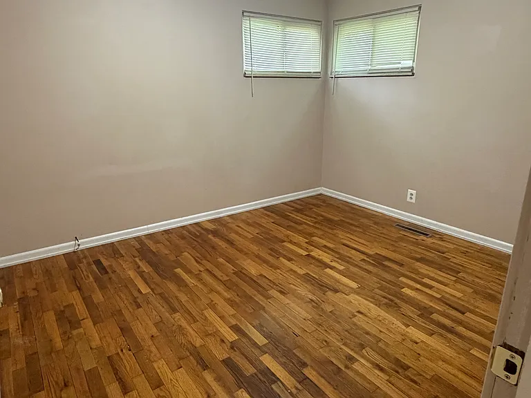 4093 Coral St — Photo 8