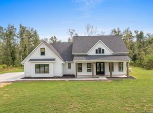 2764 Edgerly Dequincy Rd, Vinton, LA 70668