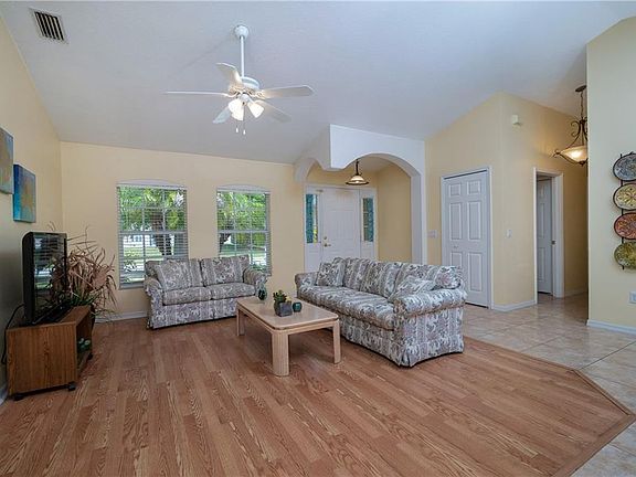 4th image of 6161 Bixel Ln