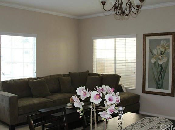 5th image of 1323 Palmetto Ave