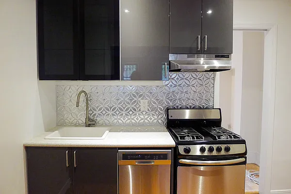 Rented by Corcoran | media 26