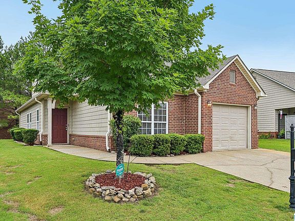 3rd image of 2017 Preston Ln