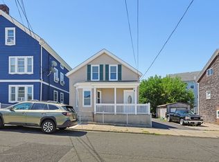 17 Langley St, Fall River, MA 02720