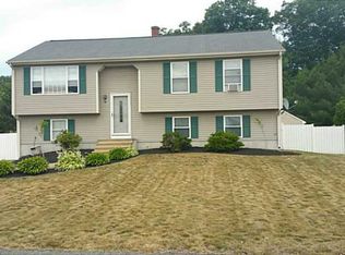 95 Carrier Ave, Attleboro, MA 02703