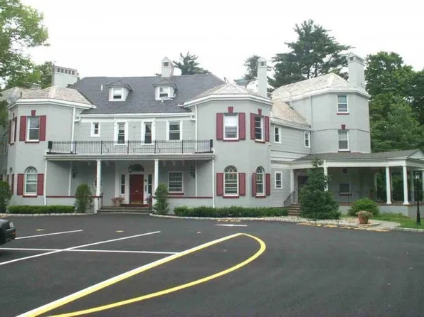 340 South St APT 14, Morristown, NJ 07960