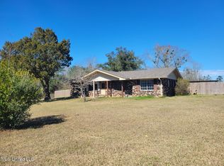 2370 Kiln Delisle Rd, Kiln, MS 39556