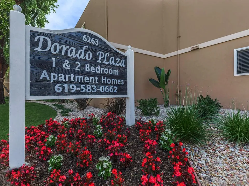 Dorado Plaza Apartments