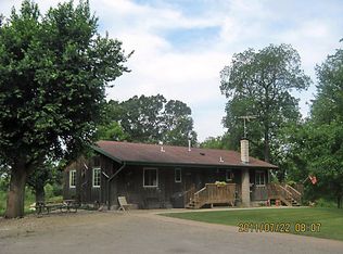 8932 Ivanhoe Trl, Faribault, MN 55021