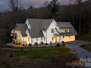 450 Barrington Dr, Asheville, NC 28803