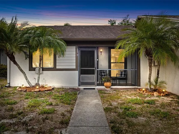 2130 Bancroft Pl APT E, Palm Harbor, FL 34683