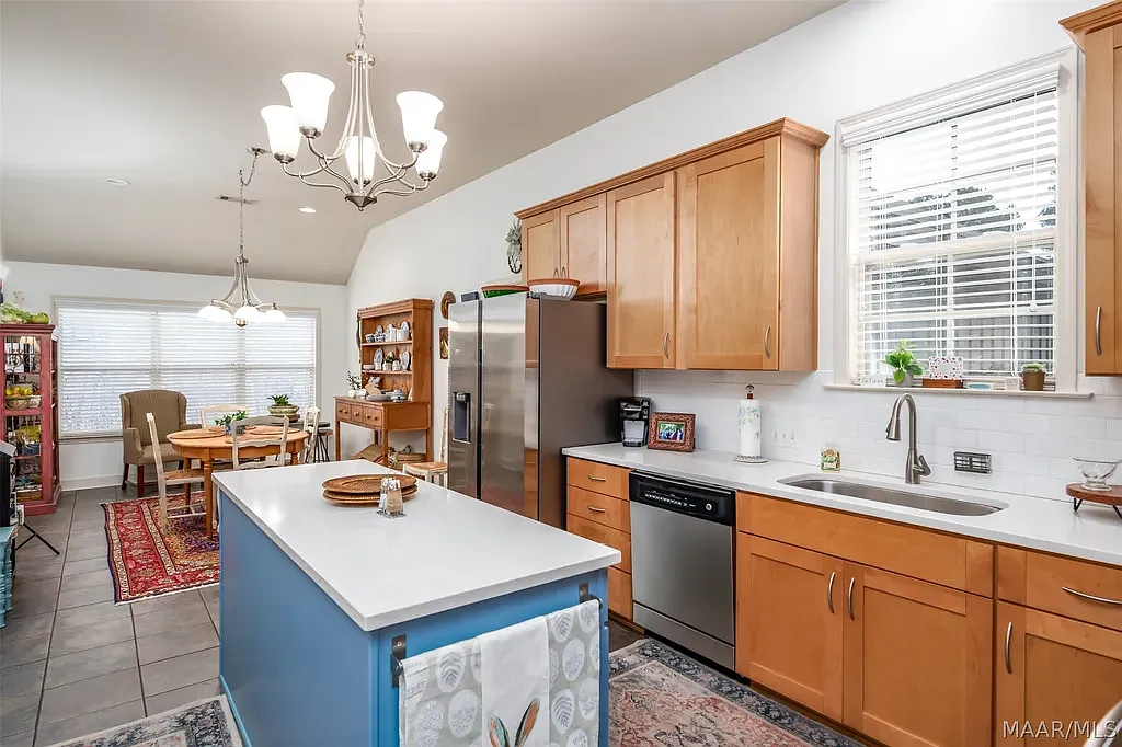 Building Photo - 9717 Silver Bell Ct